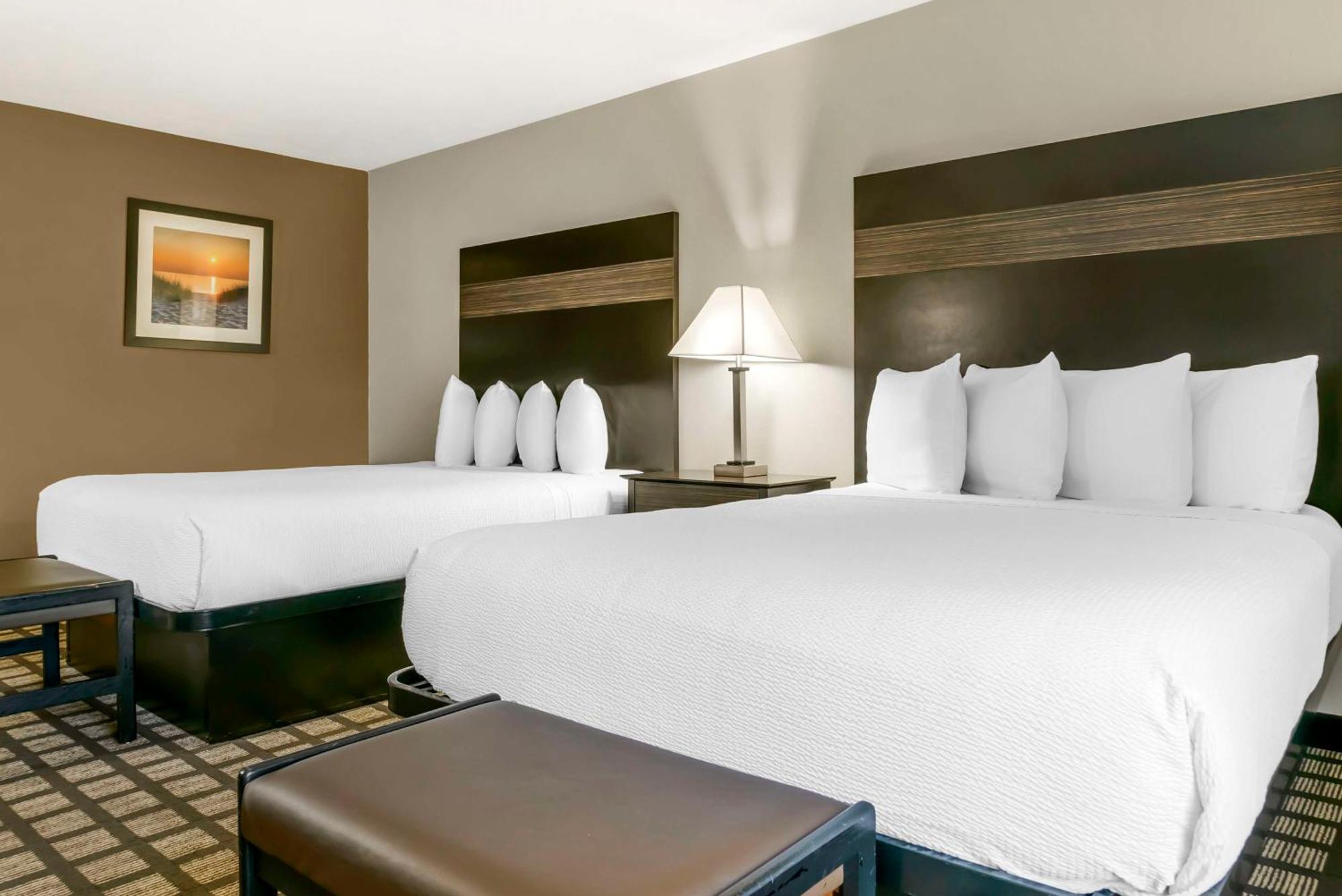 Best Western Beacon Inn Grand Haven Exterior foto